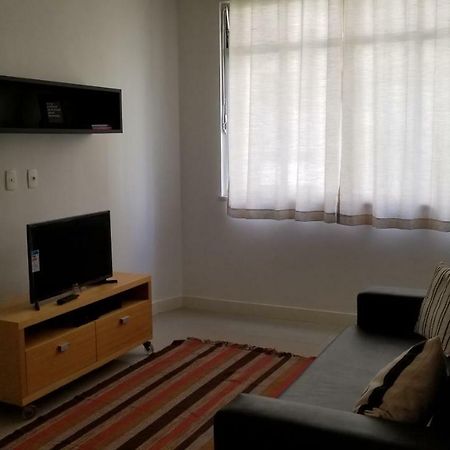 Apartamento Em Copacabana - Rua Bolivar - 2 Quartos - Excelente Localizacao Рио де Жанейро Екстериор снимка