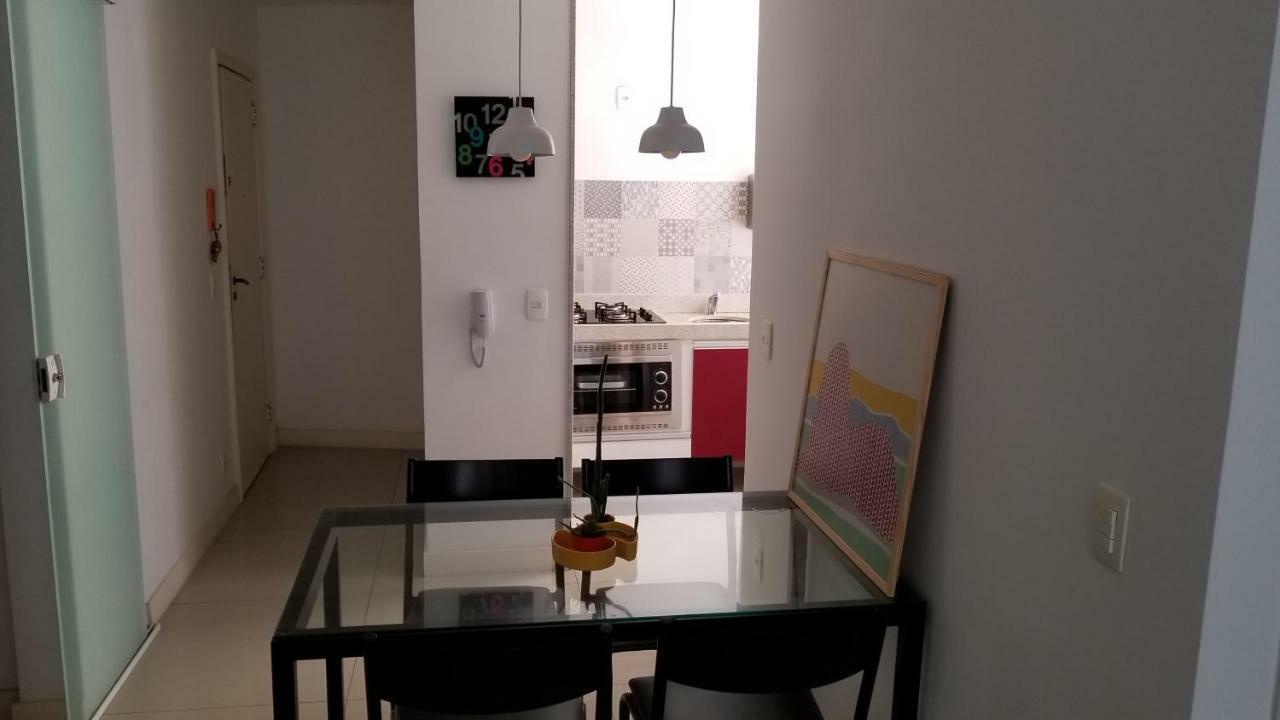 Apartamento Em Copacabana - Rua Bolivar - 2 Quartos - Excelente Localizacao Рио де Жанейро Екстериор снимка