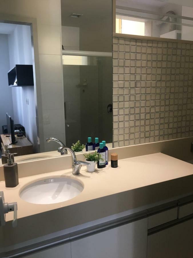 Apartamento Em Copacabana - Rua Bolivar - 2 Quartos - Excelente Localizacao Рио де Жанейро Екстериор снимка